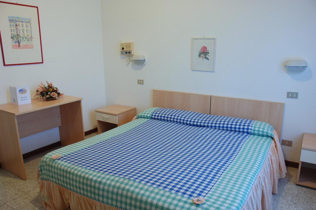 Santa Lucia Hotel Кианчано Терме Екстериор снимка