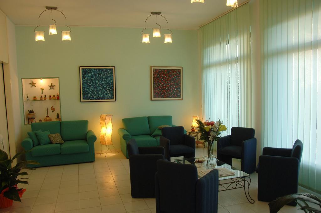 Santa Lucia Hotel Кианчано Терме Екстериор снимка