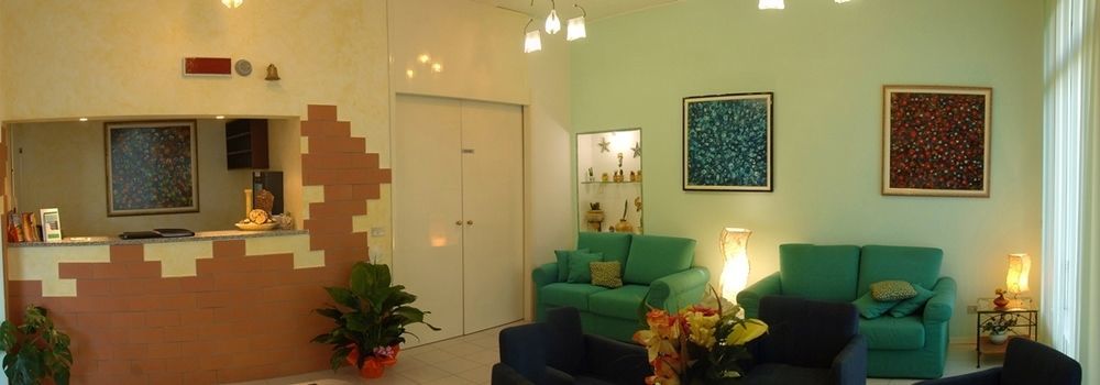 Santa Lucia Hotel Кианчано Терме Екстериор снимка