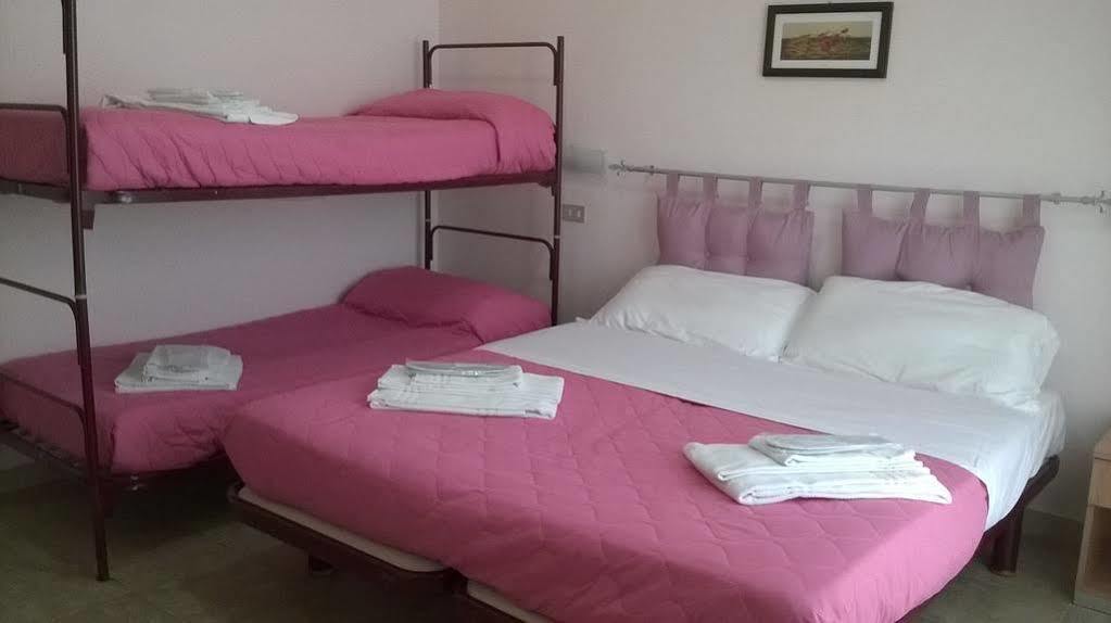 Santa Lucia Hotel Кианчано Терме Екстериор снимка